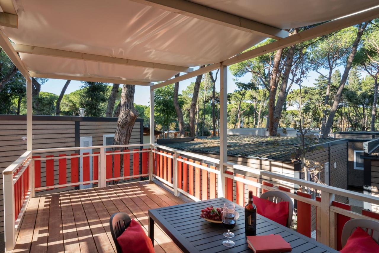 Camping Il Capannino Glamping Village Marina Di Bibbona Bagian luar foto