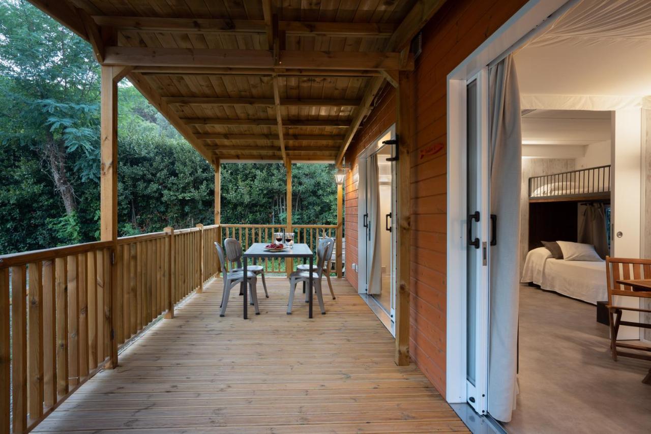 Camping Il Capannino Glamping Village Marina Di Bibbona Bagian luar foto